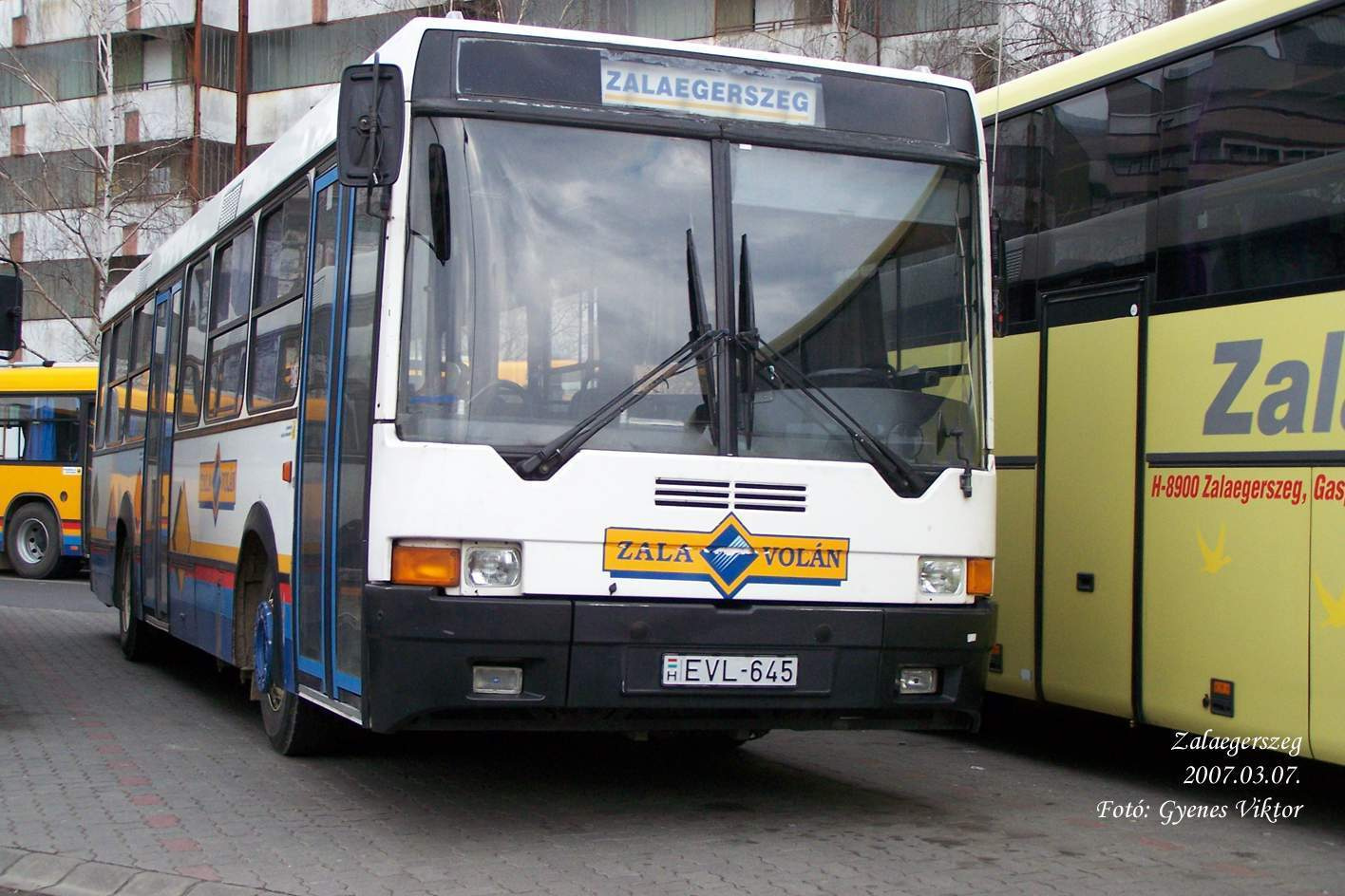 Ikarus 415-EVL-645