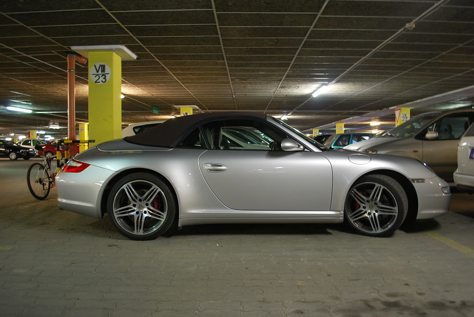 Porsche 911 Carrera 4S Cabrio