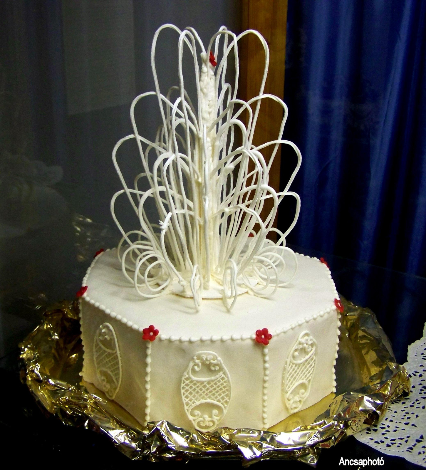 Szökőkutas torta