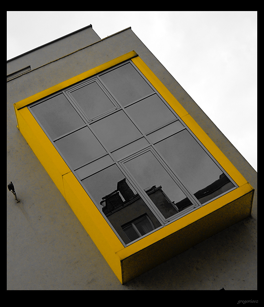 Sárga ablak